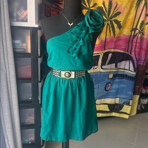 Beautiful one shoulder green dress